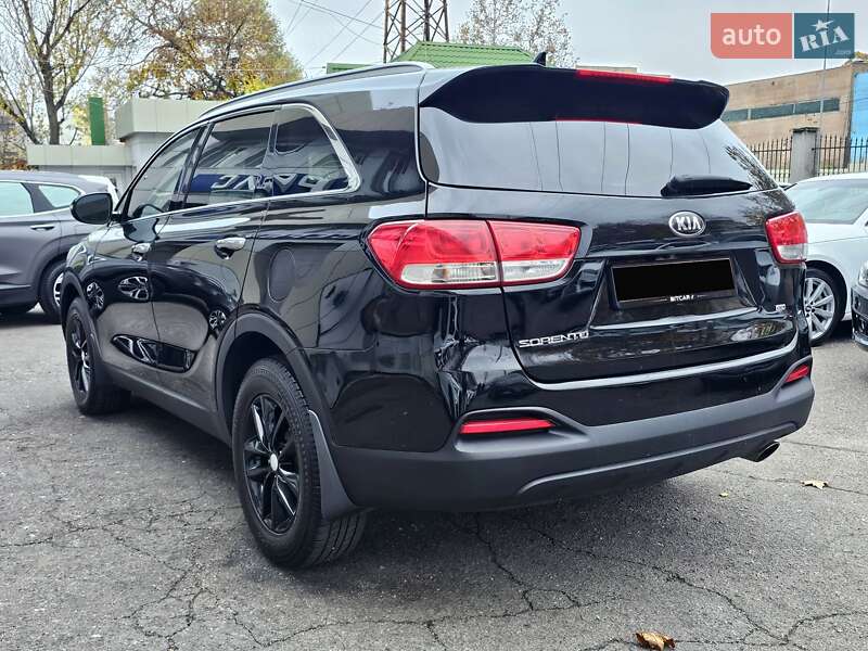 Внедорожник / Кроссовер Kia Sorento 2017 в Одессе
