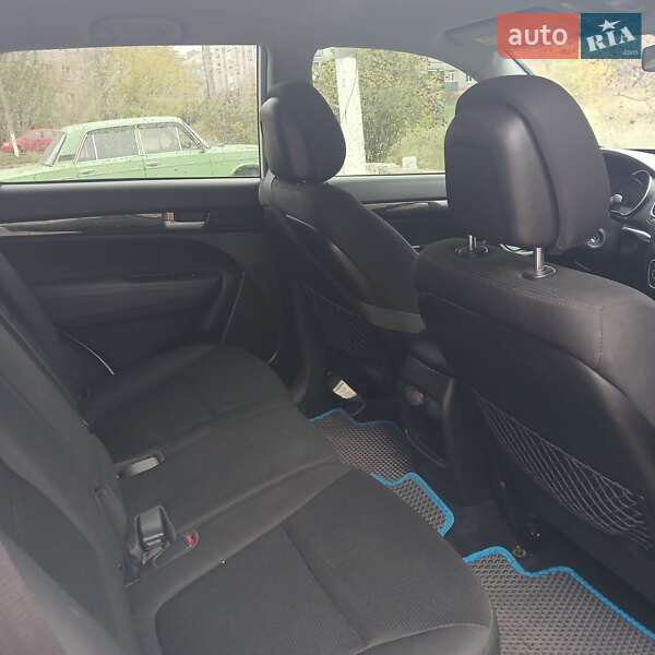 Внедорожник / Кроссовер Kia Sorento 2014 в Славянске