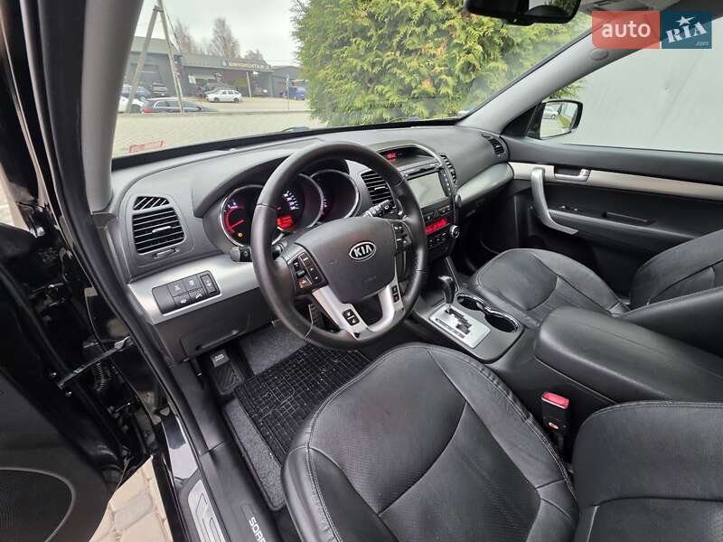 Внедорожник / Кроссовер Kia Sorento 2013 в Ивано-Франковске