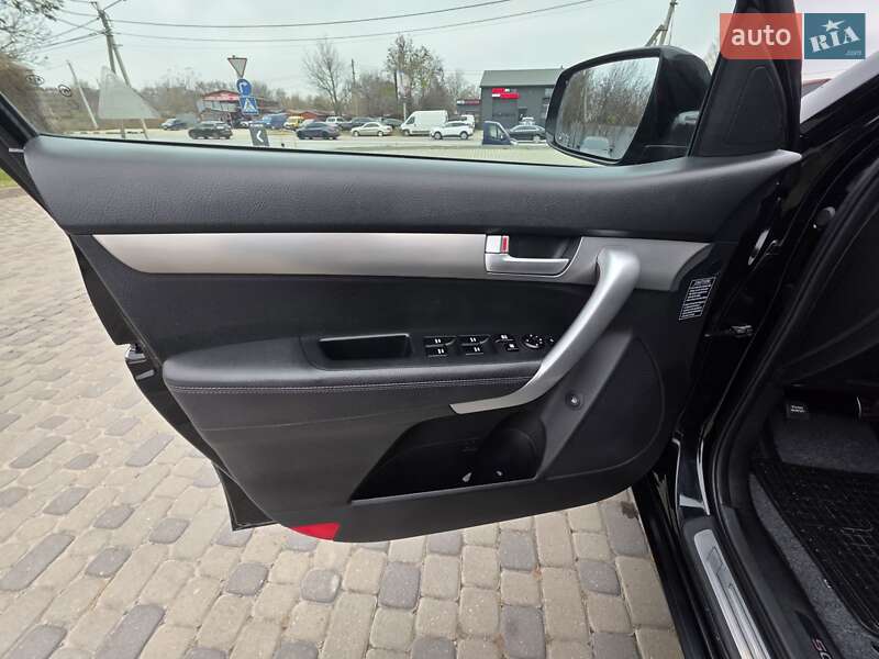 Внедорожник / Кроссовер Kia Sorento 2013 в Ивано-Франковске