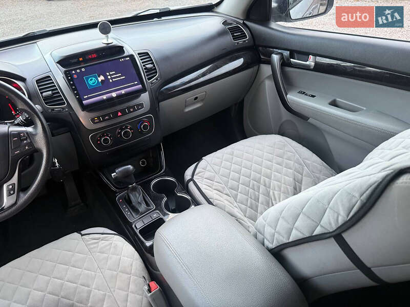 Внедорожник / Кроссовер Kia Sorento 2013 в Стрые фото 41 Внедорожник / Кроссовер Kia Sorento 2013 в Стрые