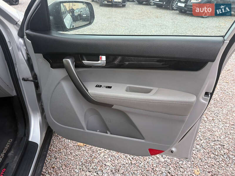 Внедорожник / Кроссовер Kia Sorento 2013 в Стрые фото 45 Внедорожник / Кроссовер Kia Sorento 2013 в Стрые