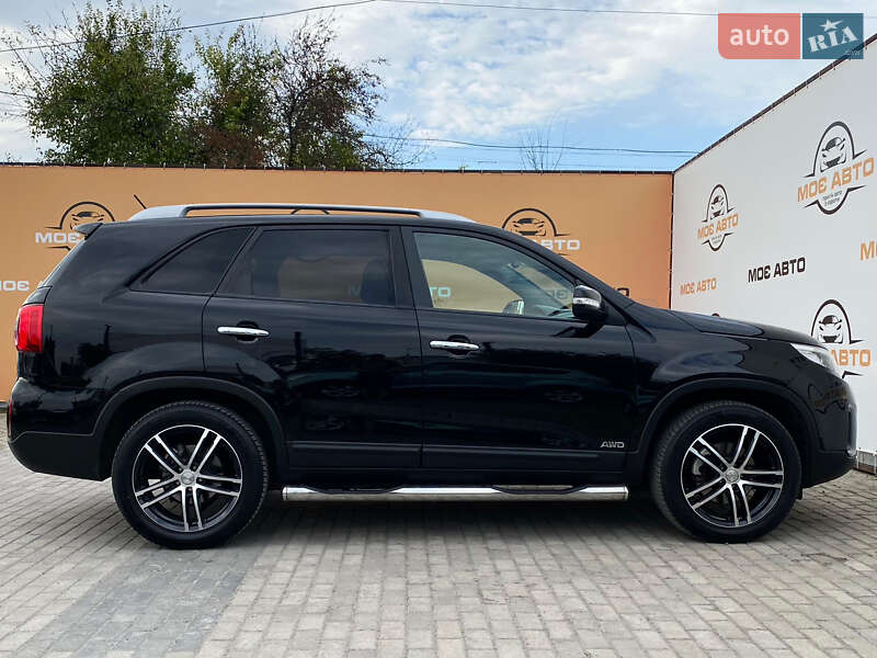 Позашляховик / Кросовер Kia Sorento 2013 в Рівному