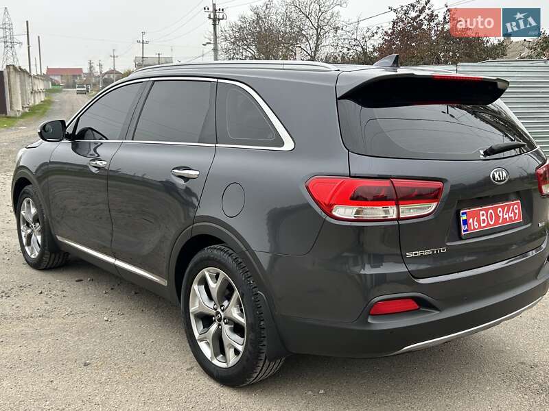 Внедорожник / Кроссовер Kia Sorento 2015 в Одессе