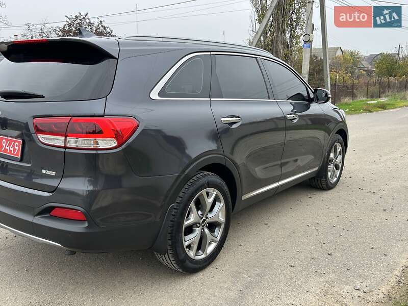 Внедорожник / Кроссовер Kia Sorento 2015 в Одессе