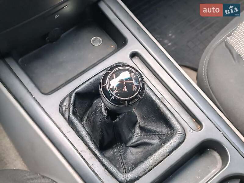 Внедорожник / Кроссовер Kia Sorento 2006 в Харькове