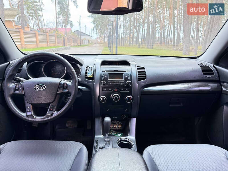 Позашляховик / Кросовер Kia Sorento 2011 в Чернігові