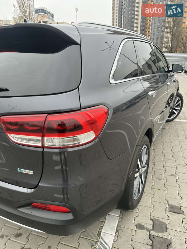 Позашляховик / Кросовер Kia Sorento 2015 в Києві фото 26 Позашляховик / Кросовер Kia Sorento 2015 в Києві