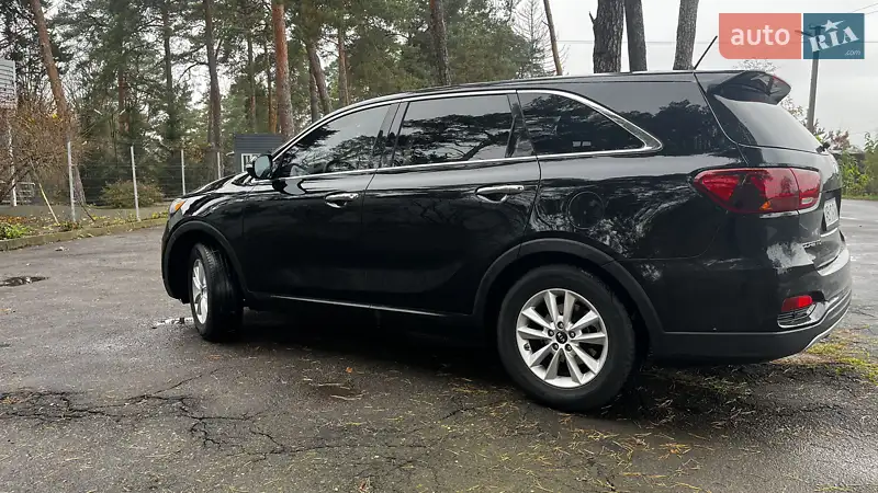Kia Sorento 2018 VIN 5XYPG4A59KG472593 фото оголошення 24 з 79