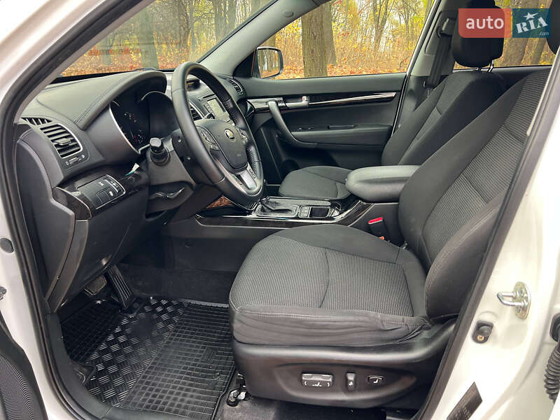 Внедорожник / Кроссовер Kia Sorento 2014 в Калуше фото 33 Внедорожник / Кроссовер Kia Sorento 2014 в Калуше