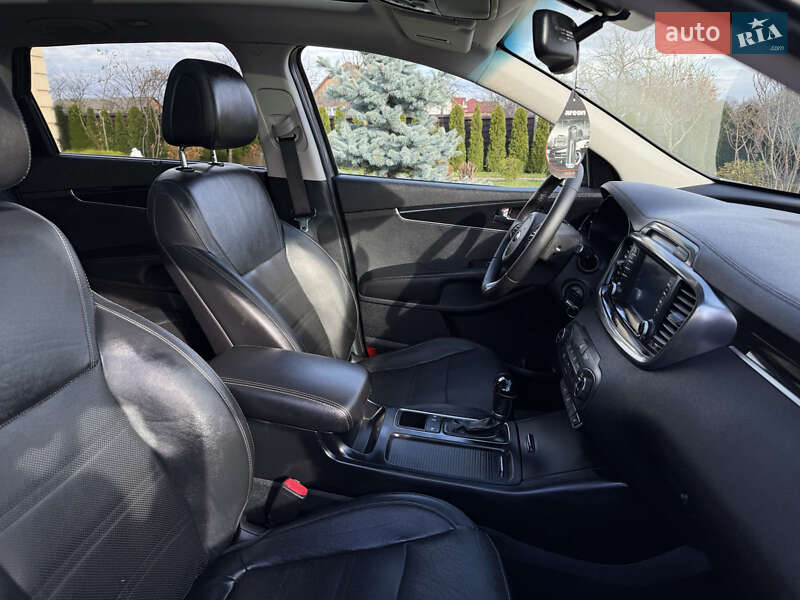 Внедорожник / Кроссовер Kia Sorento 2015 в Стрые