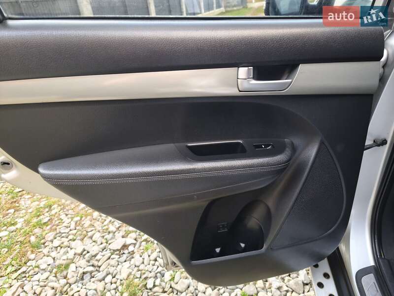 Внедорожник / Кроссовер Kia Sorento 2010 в Коломые фото 44 Внедорожник / Кроссовер Kia Sorento 2010 в Коломые