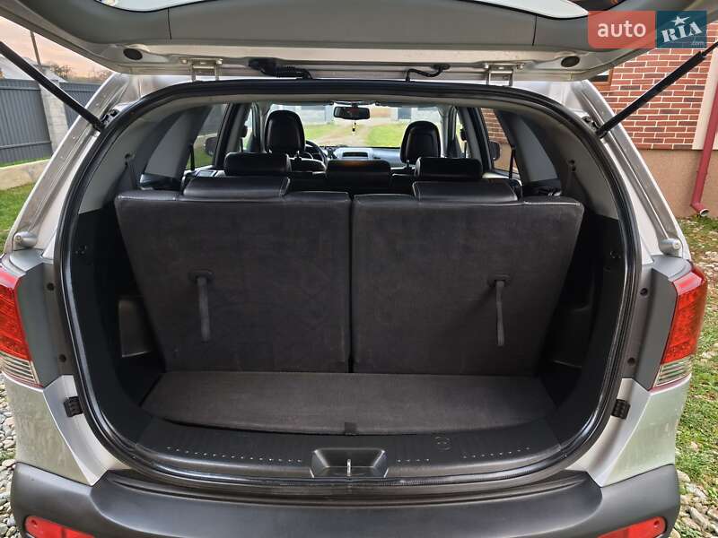 Внедорожник / Кроссовер Kia Sorento 2010 в Коломые фото 49 Внедорожник / Кроссовер Kia Sorento 2010 в Коломые