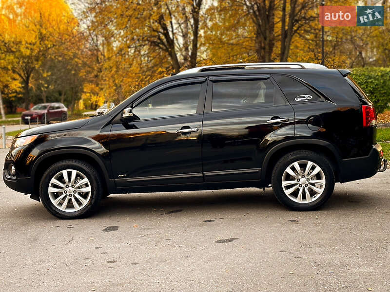 Позашляховик / Кросовер Kia Sorento 2011 в Хмельницькому