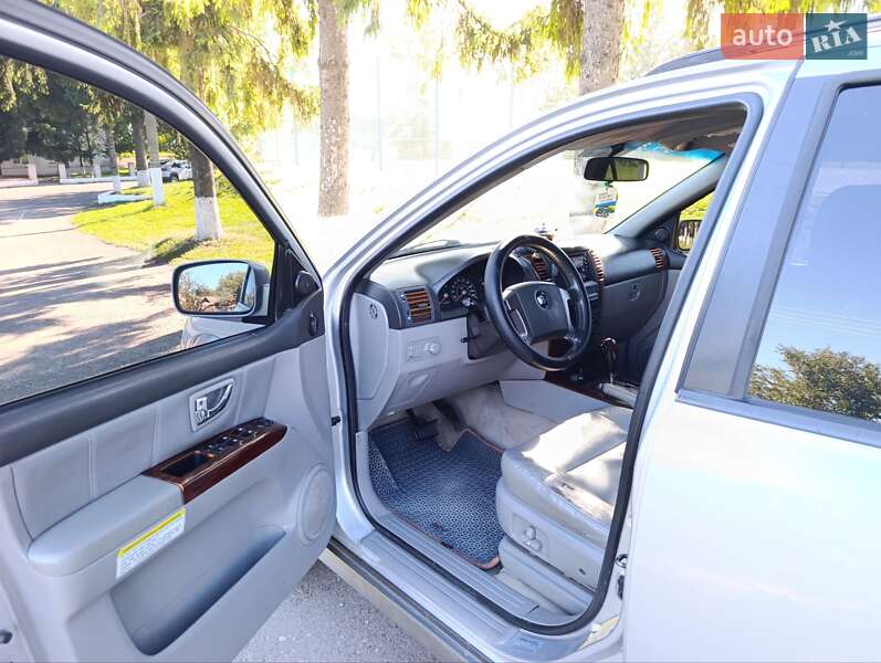 Позашляховик / Кросовер Kia Sorento 2005 в Городенці