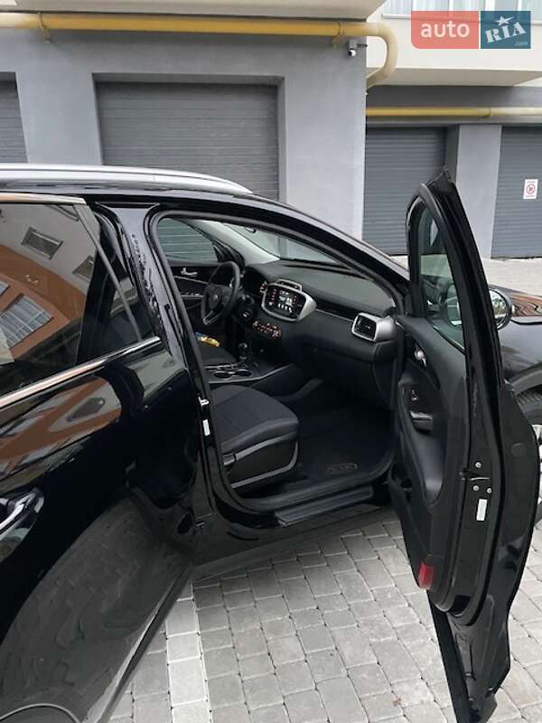 Внедорожник / Кроссовер Kia Sorento 2017 в Виннице