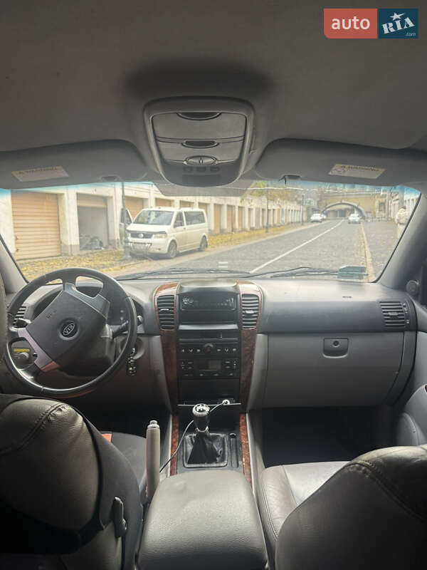 Позашляховик / Кросовер Kia Sorento 2005 в Одесі