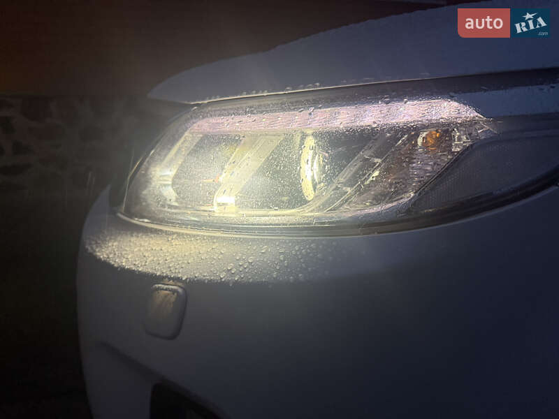 Позашляховик / Кросовер Kia Sorento 2014 в Рівному фото 12 Позашляховик / Кросовер Kia Sorento 2014 в Рівному