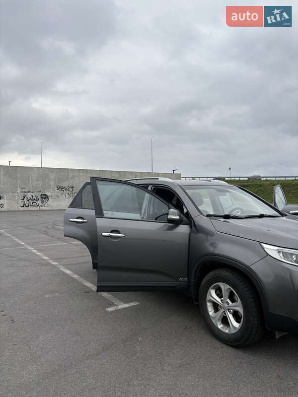 Позашляховик / Кросовер Kia Sorento 2013 в Львові фото 7 Позашляховик / Кросовер Kia Sorento 2013 в Львові
