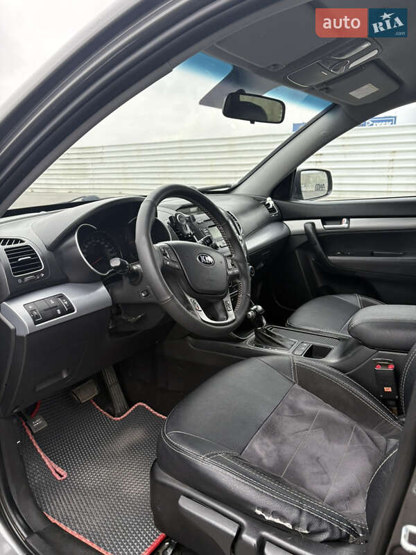 Позашляховик / Кросовер Kia Sorento 2013 в Львові фото 10 Позашляховик / Кросовер Kia Sorento 2013 в Львові