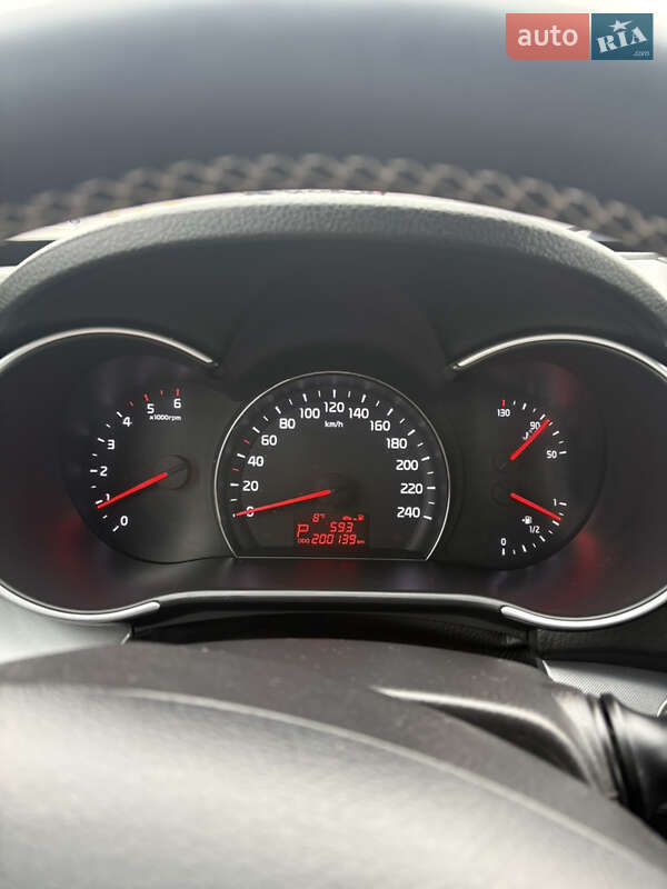 Позашляховик / Кросовер Kia Sorento 2013 в Львові фото 21 Позашляховик / Кросовер Kia Sorento 2013 в Львові