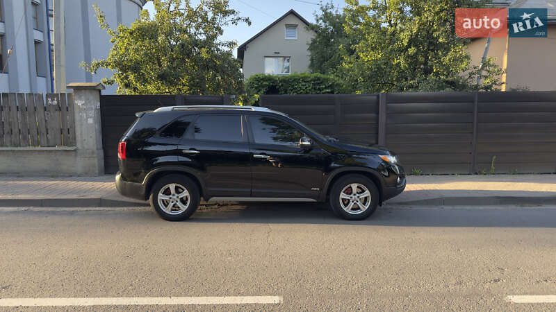 Внедорожник / Кроссовер Kia Sorento 2011 в Ивано-Франковске