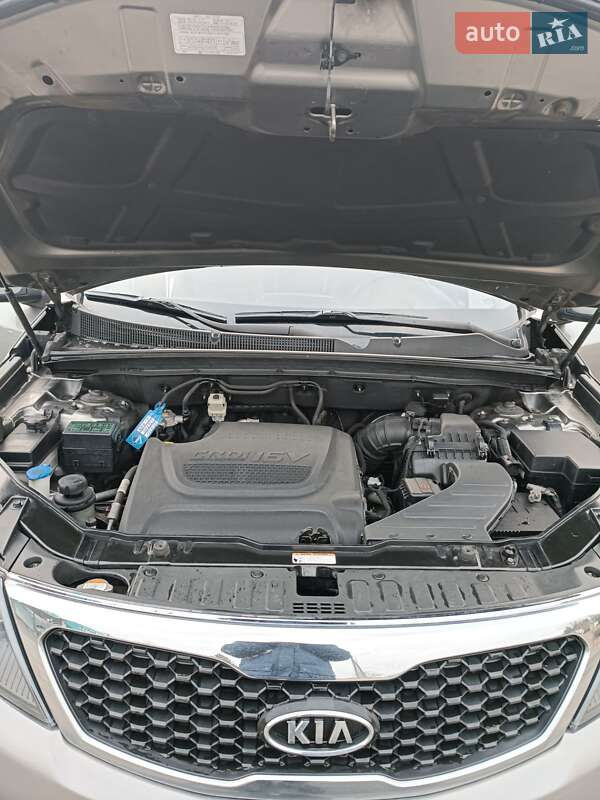 Позашляховик / Кросовер Kia Sorento 2011 в Вінниці