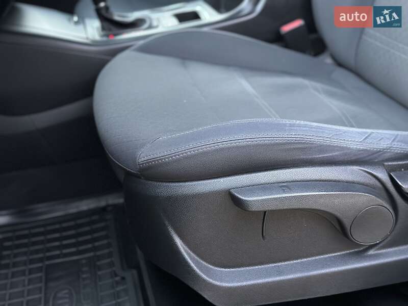 Позашляховик / Кросовер Kia Sorento 2017 в Одесі фото 41 Позашляховик / Кросовер Kia Sorento 2017 в Одесі