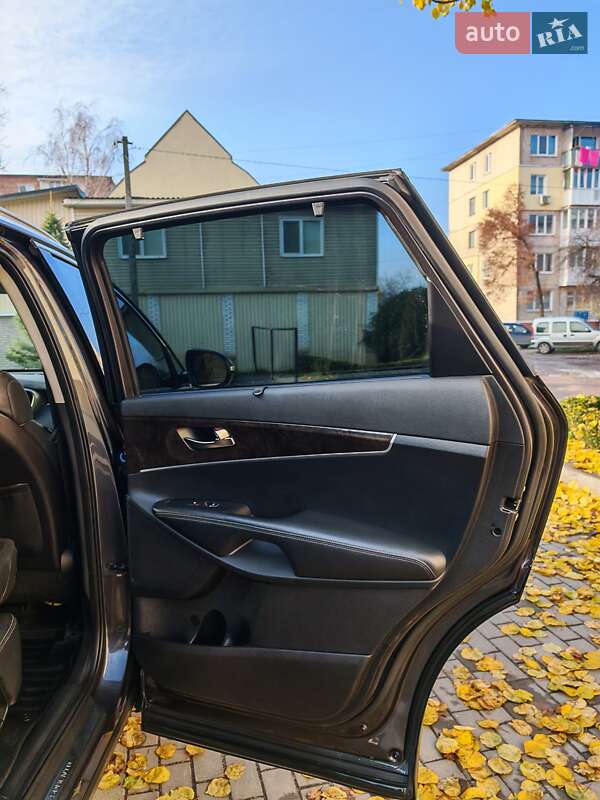 Позашляховик / Кросовер Kia Sorento 2016 в Могилів-Подільському фото 42 Позашляховик / Кросовер Kia Sorento 2016 в Могилів-Подільському