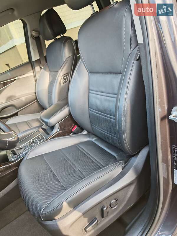 Позашляховик / Кросовер Kia Sorento 2016 в Могилів-Подільському фото 49 Позашляховик / Кросовер Kia Sorento 2016 в Могилів-Подільському