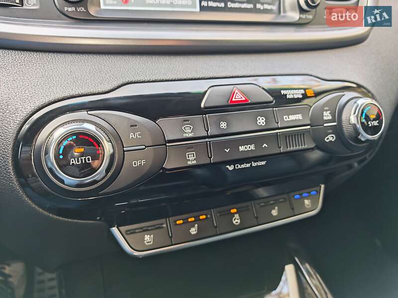 Позашляховик / Кросовер Kia Sorento 2016 в Могилів-Подільському фото 69 Позашляховик / Кросовер Kia Sorento 2016 в Могилів-Подільському