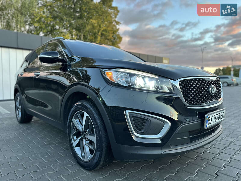 Внедорожник / Кроссовер Kia Sorento 2015 в Владимире фото 11 Внедорожник / Кроссовер Kia Sorento 2015 в Владимире