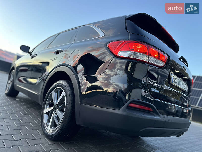 Внедорожник / Кроссовер Kia Sorento 2015 в Владимире фото 31 Внедорожник / Кроссовер Kia Sorento 2015 в Владимире