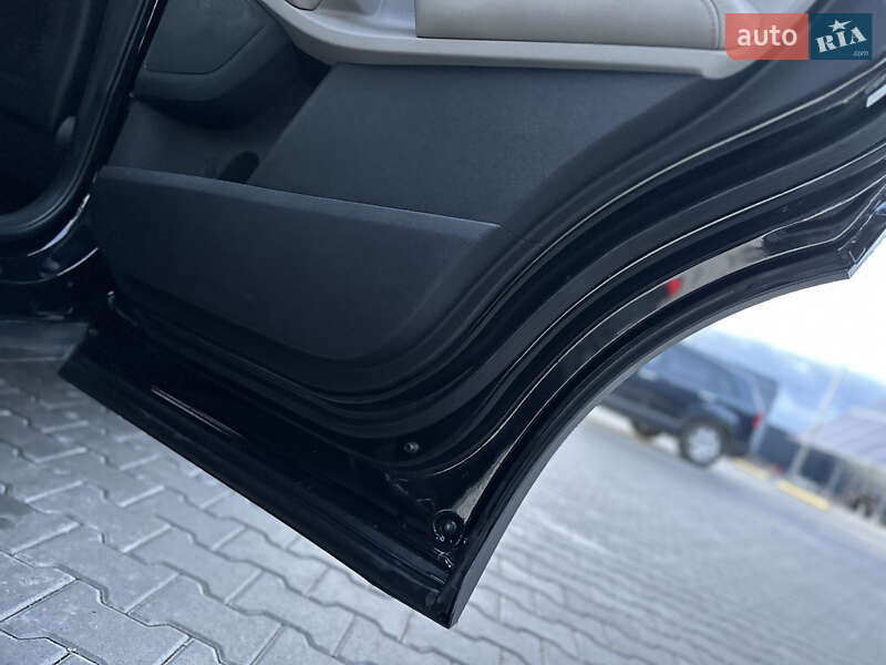 Внедорожник / Кроссовер Kia Sorento 2015 в Владимире фото 90 Внедорожник / Кроссовер Kia Sorento 2015 в Владимире