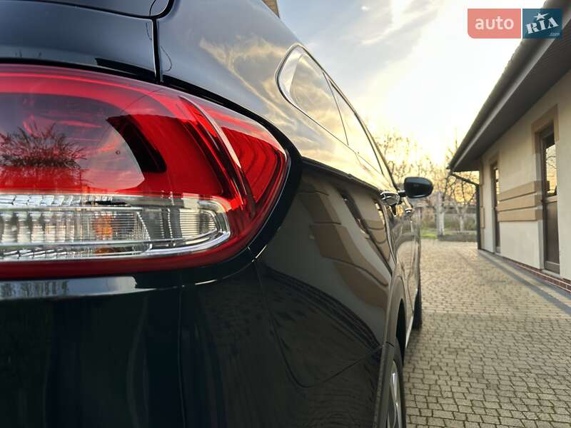 Внедорожник / Кроссовер Kia Sorento 2015 в Хмельницком