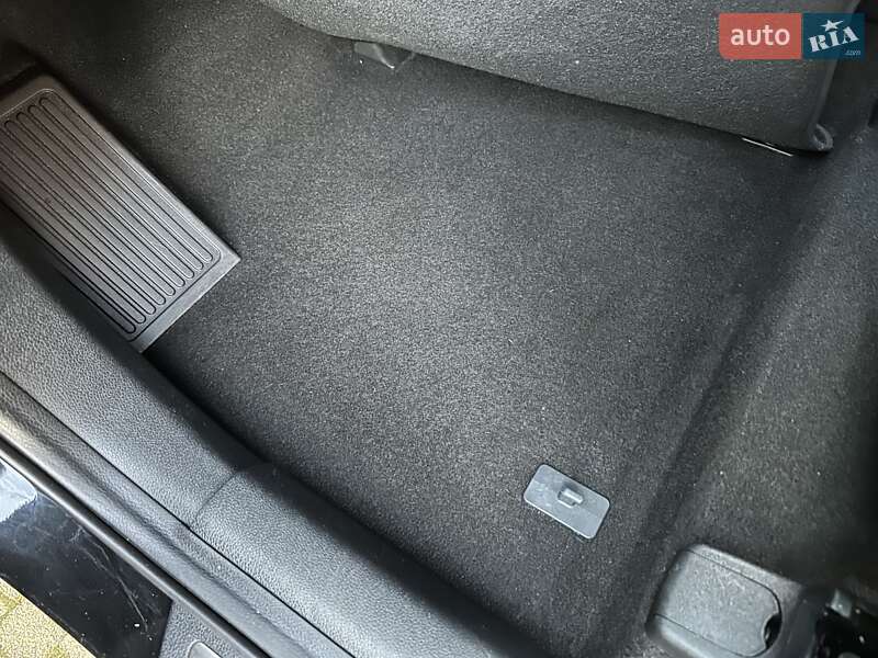 Внедорожник / Кроссовер Kia Sorento 2015 в Хмельницком