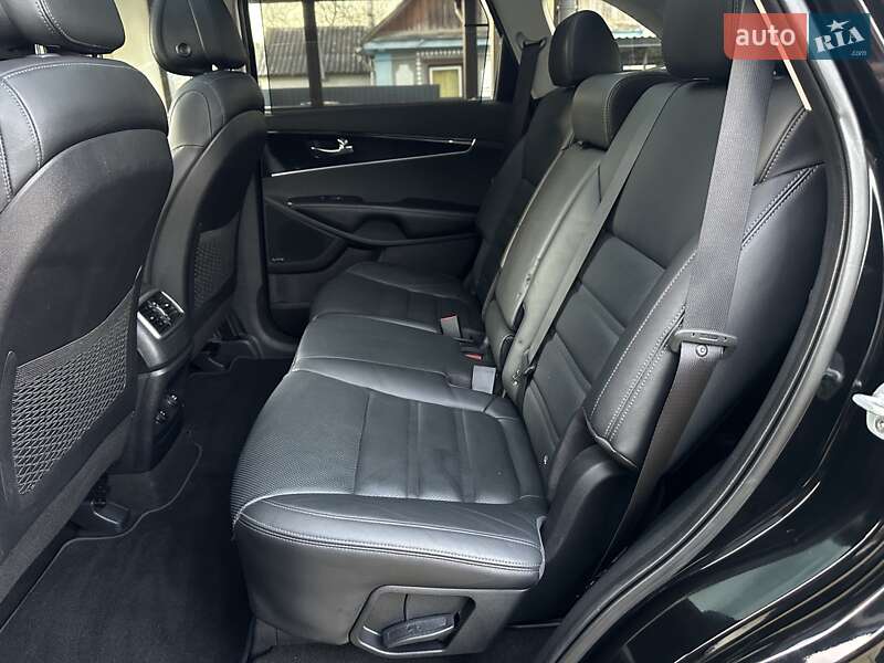 Внедорожник / Кроссовер Kia Sorento 2015 в Хмельницком