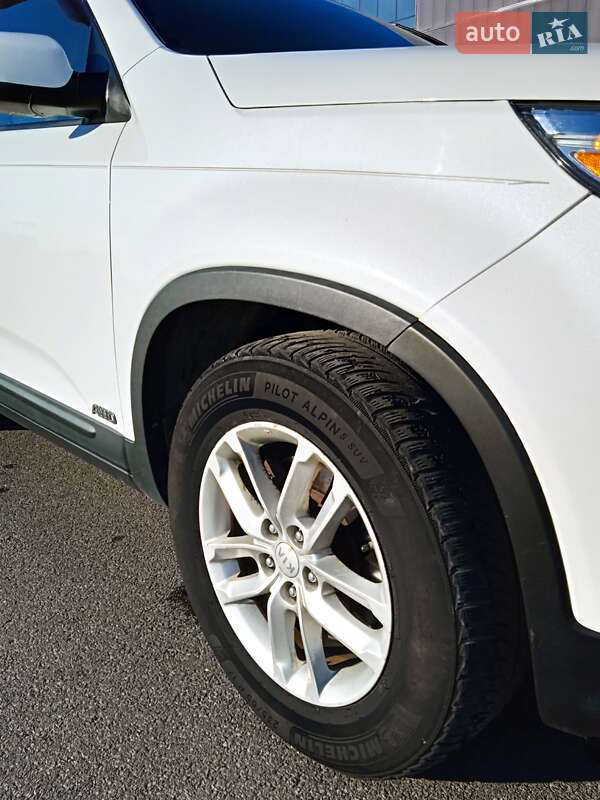 Позашляховик / Кросовер Kia Sorento 2013 в Львові фото 9 Позашляховик / Кросовер Kia Sorento 2013 в Львові