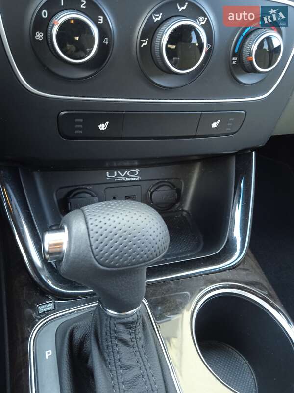 Позашляховик / Кросовер Kia Sorento 2013 в Львові фото 34 Позашляховик / Кросовер Kia Sorento 2013 в Львові