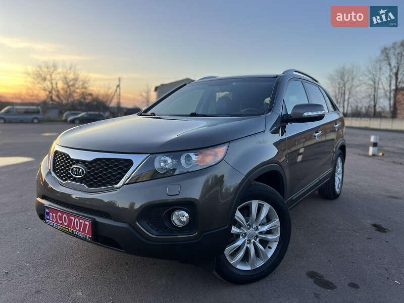 Позашляховик / Кросовер Kia Sorento 2012 в Луцьку