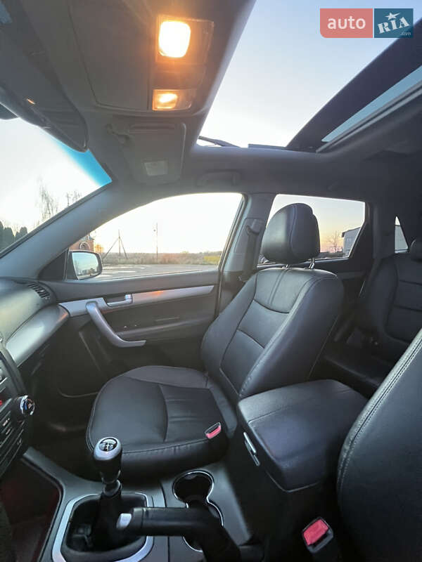 Позашляховик / Кросовер Kia Sorento 2012 в Луцьку