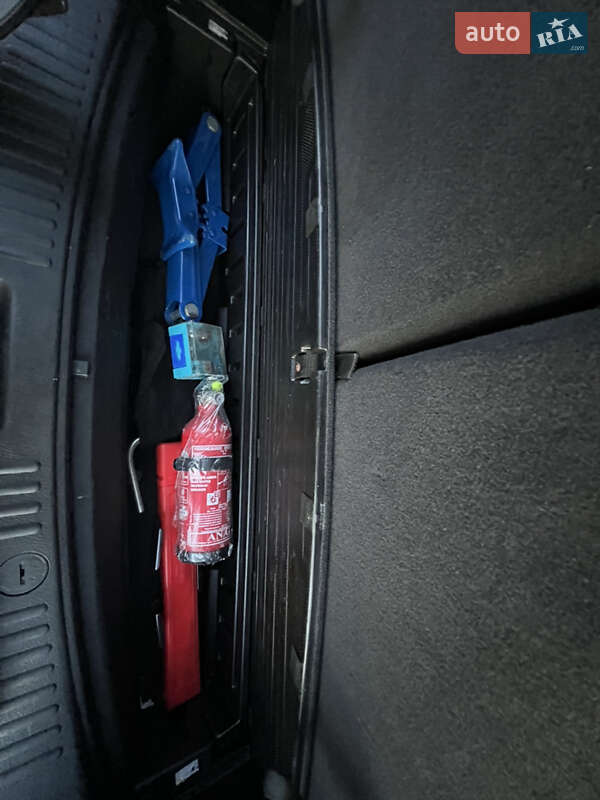 Позашляховик / Кросовер Kia Sorento 2012 в Луцьку