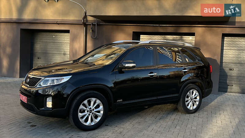Внедорожник / Кроссовер Kia Sorento 2013 в Калуше