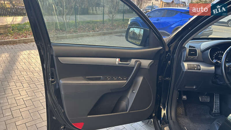 Внедорожник / Кроссовер Kia Sorento 2013 в Калуше