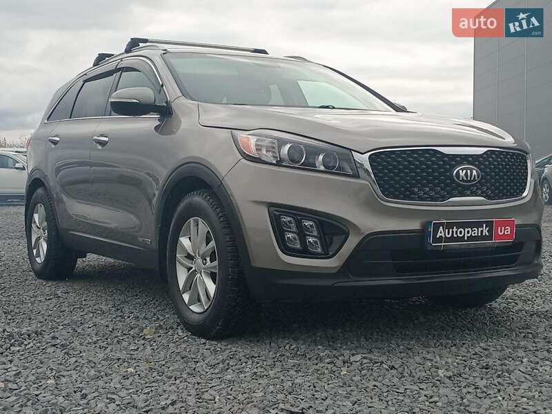 Внедорожник / Кроссовер Kia Sorento 2015 в Львове фото 3 Внедорожник / Кроссовер Kia Sorento 2015 в Львове