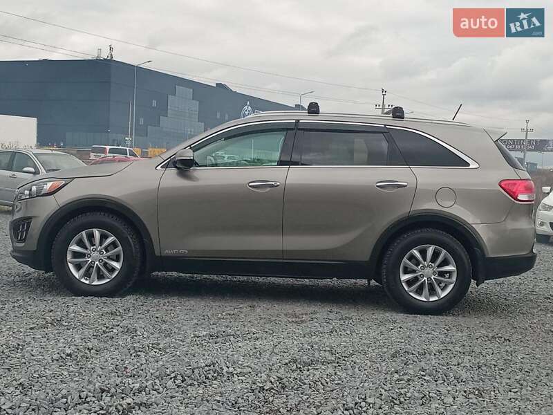 Внедорожник / Кроссовер Kia Sorento 2015 в Львове фото 8 Внедорожник / Кроссовер Kia Sorento 2015 в Львове