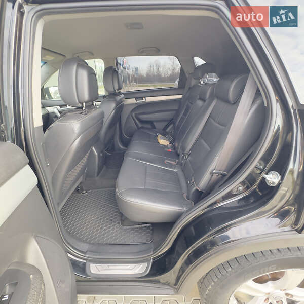 Внедорожник / Кроссовер Kia Sorento 2011 в Ивано-Франковске