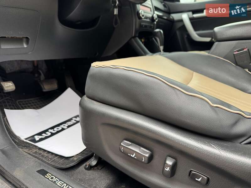 Позашляховик / Кросовер Kia Sorento 2010 в Запоріжжі