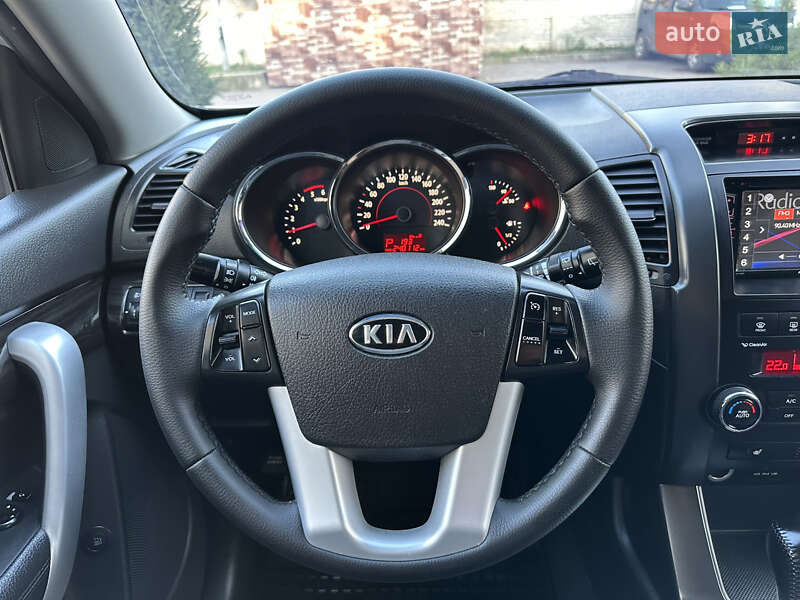 Позашляховик / Кросовер Kia Sorento 2011 в Рівному фото 14 Позашляховик / Кросовер Kia Sorento 2011 в Рівному