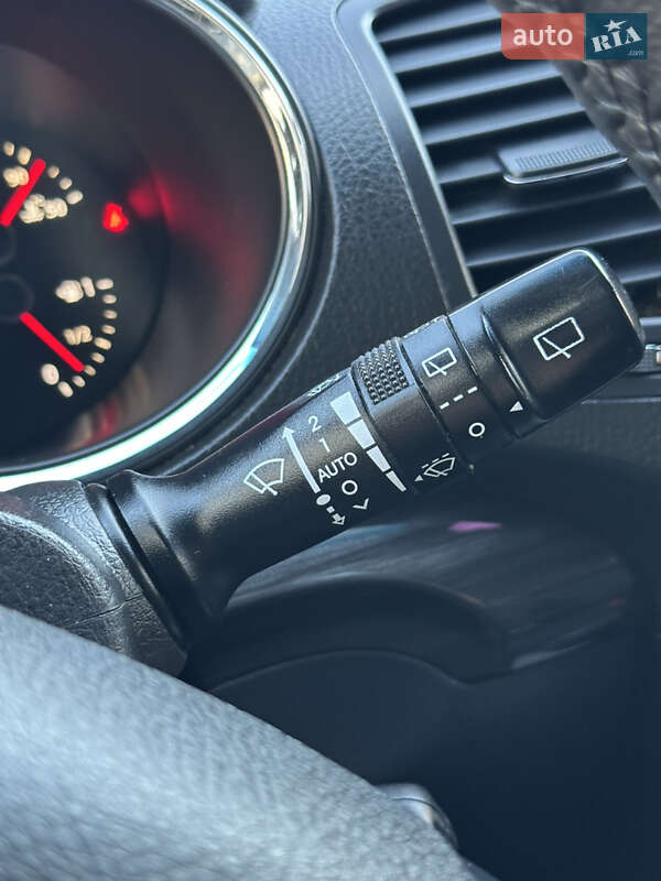 Позашляховик / Кросовер Kia Sorento 2011 в Рівному фото 17 Позашляховик / Кросовер Kia Sorento 2011 в Рівному